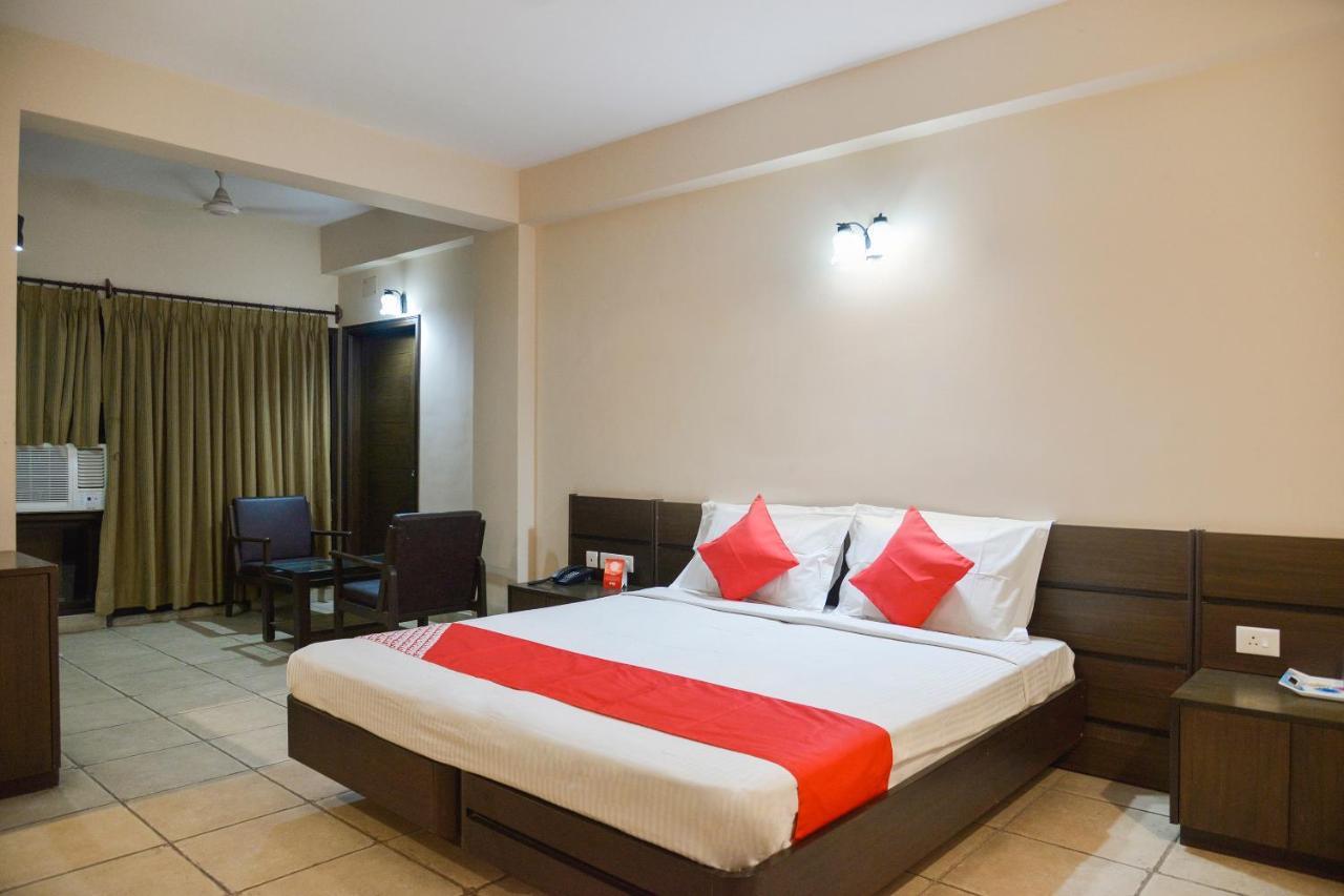 Oyo 15149 Hotel Ajoy Minar Mandarmani Dış mekan fotoğraf